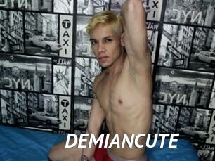 DEMIANCUTE