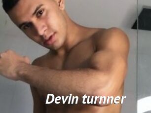 Devin_turnner
