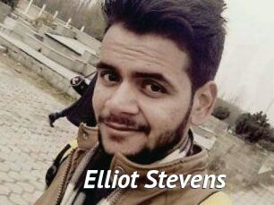 Elliot_Stevens