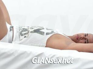 GIANsexhot