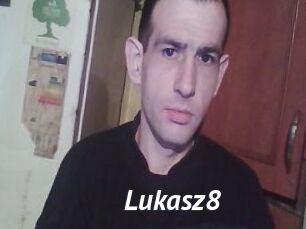 Lukasz8