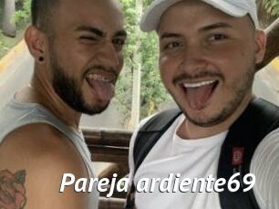 Pareja_ardiente69