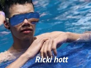 Ricki_hott