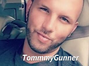 TommmyGunner
