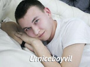 Urniceboyvil